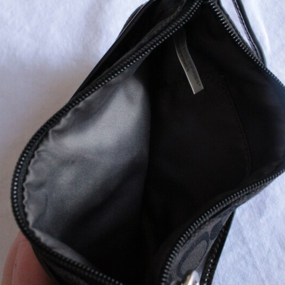 Black Coach Signature Cloth Turnlock Wristlet - Picture 3 of 3